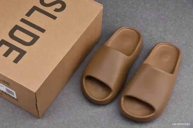 Slide Yeezy Core G55492 Adidas 0516
